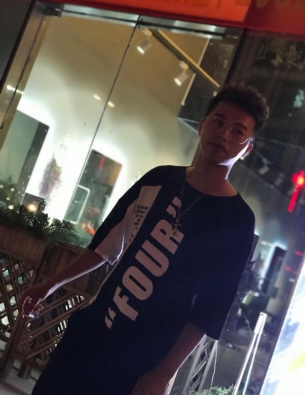 寻找的第一张照片--广州相亲服务中心