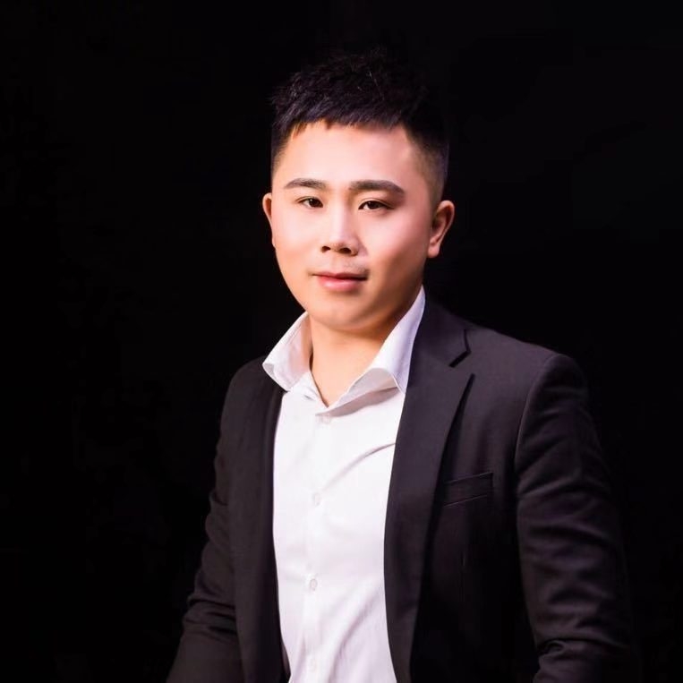 只欠东风的第一张照片--广州相亲服务中心