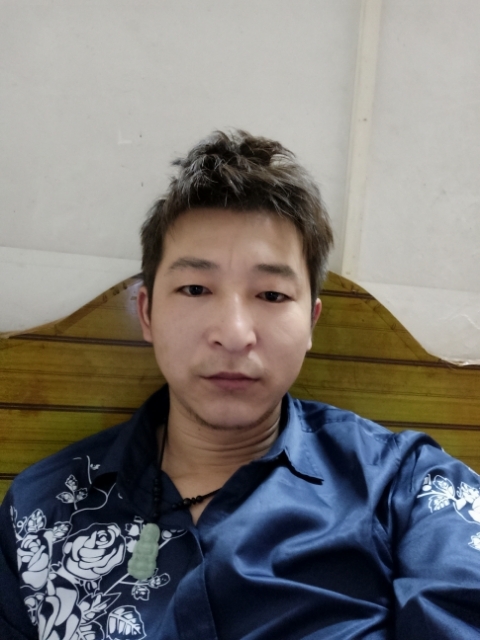 时光的第一张照片--广州相亲服务中心