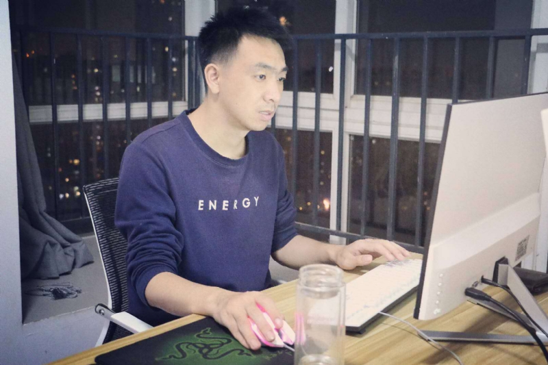 滞后的微笑的第二张照片--广州相亲服务中心