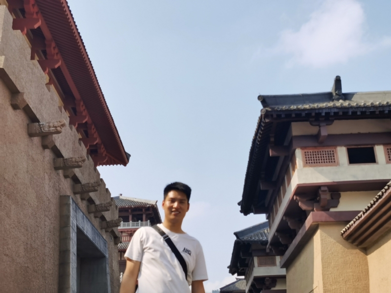 咸鱼不闲的第二张照片--广州相亲服务中心