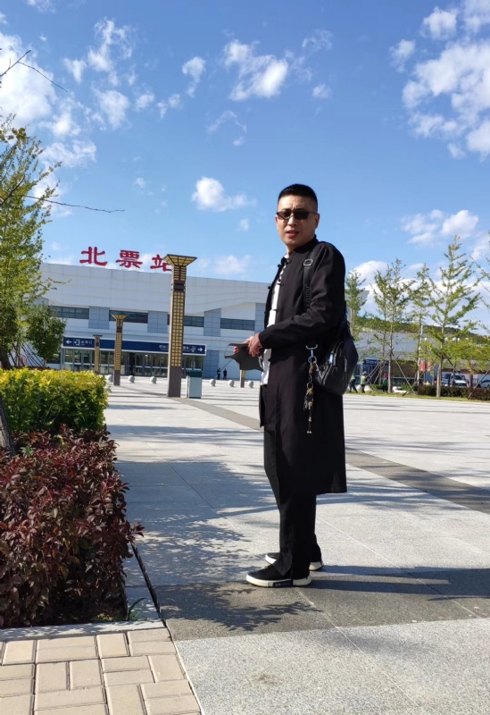 仟佰渡的第一张照片--广州相亲服务中心