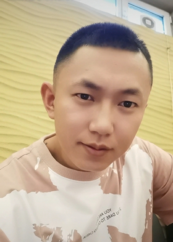 爱意随风起的第一张照片--广州相亲服务中心