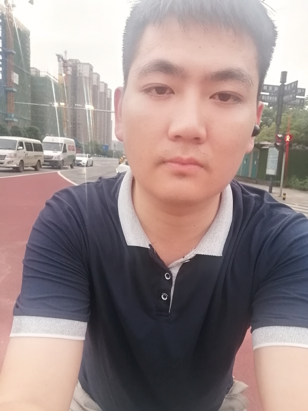 露露的第一张照片--广州相亲服务中心