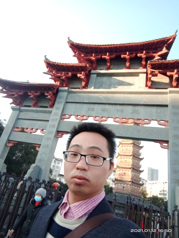 碧血丹心的第一张照片--广州相亲服务中心
