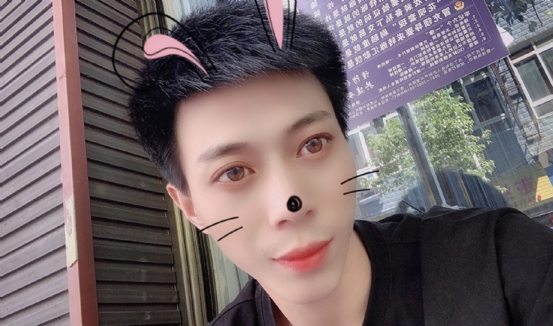 酒伴你的第一张照片--广州相亲服务中心