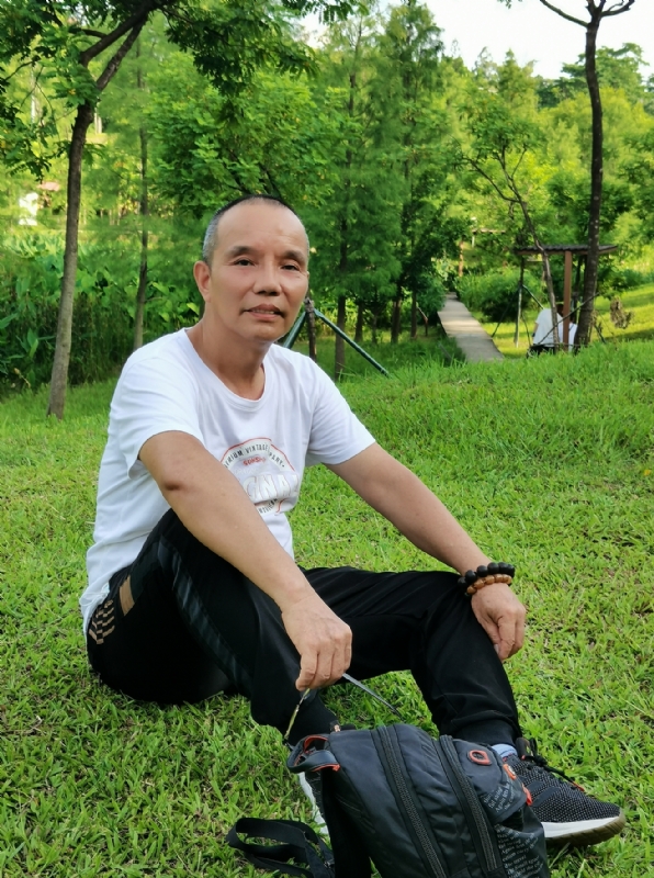 稳重大方的第二张照片--广州相亲服务中心