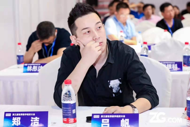 一生摯愛的第一张照片--广州相亲服务中心
