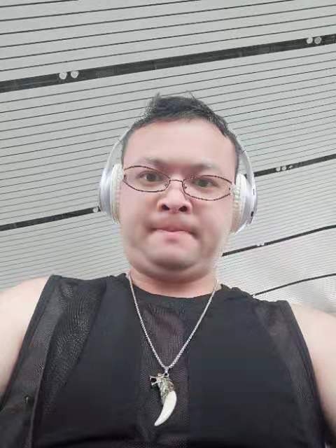 醉叶孤城的第一张照片--广州相亲服务中心