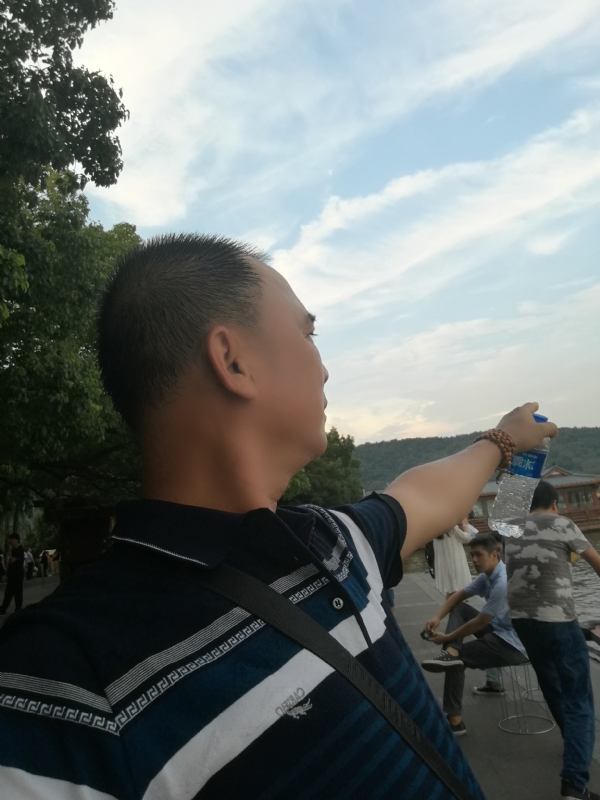 木子五的第四张照片--广州相亲服务中心