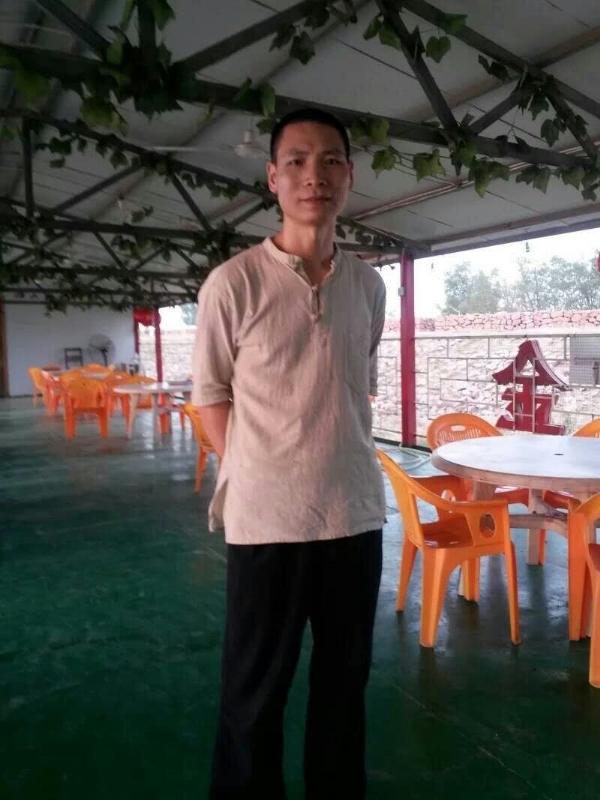 周哥的第三张照片--广州相亲服务中心