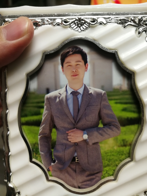 蓝色经典的第一张照片--广州相亲服务中心