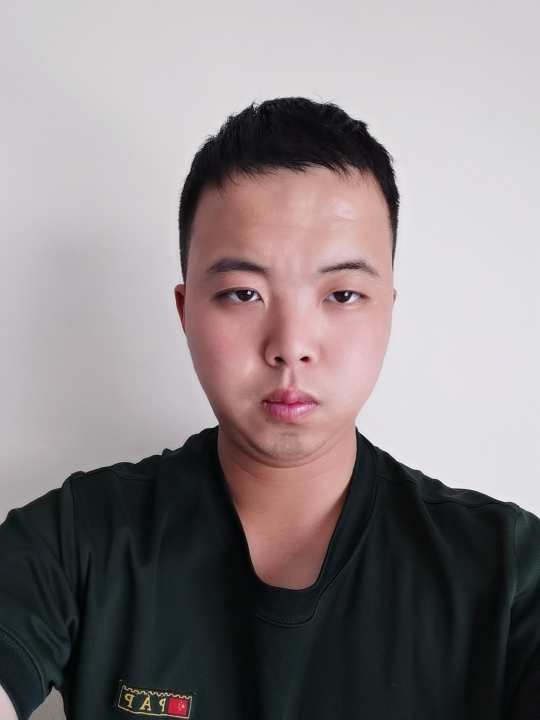 明月天涯的第一张照片--广州相亲服务中心