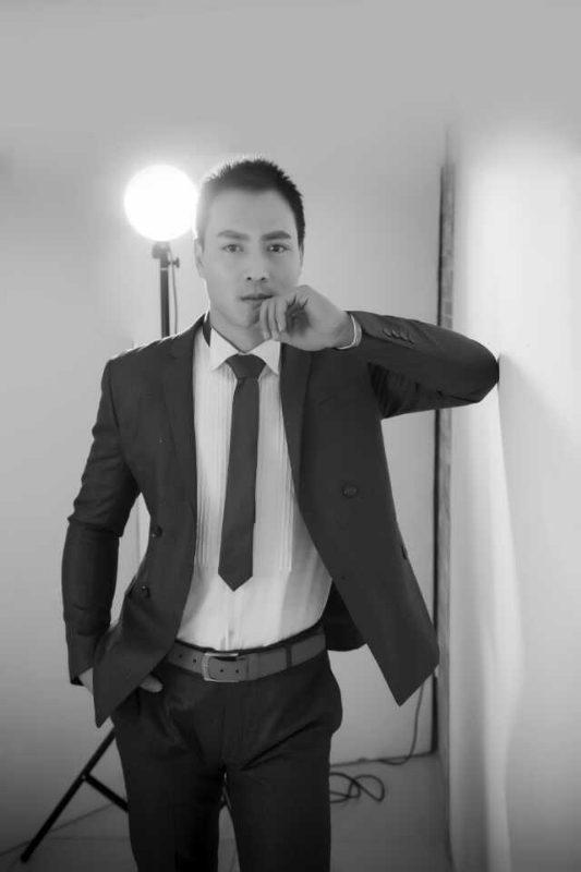 旧时相识的第二张照片--广州相亲服务中心