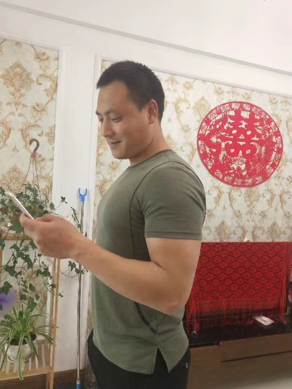 旧时相识的第三张照片--广州相亲服务中心