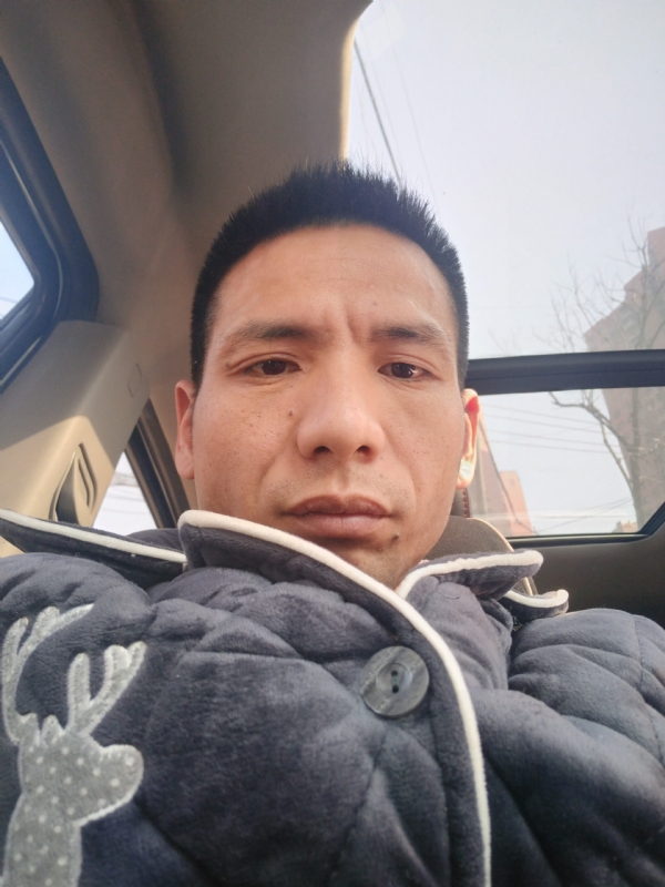 青春不长在的第一张照片--广州相亲服务中心