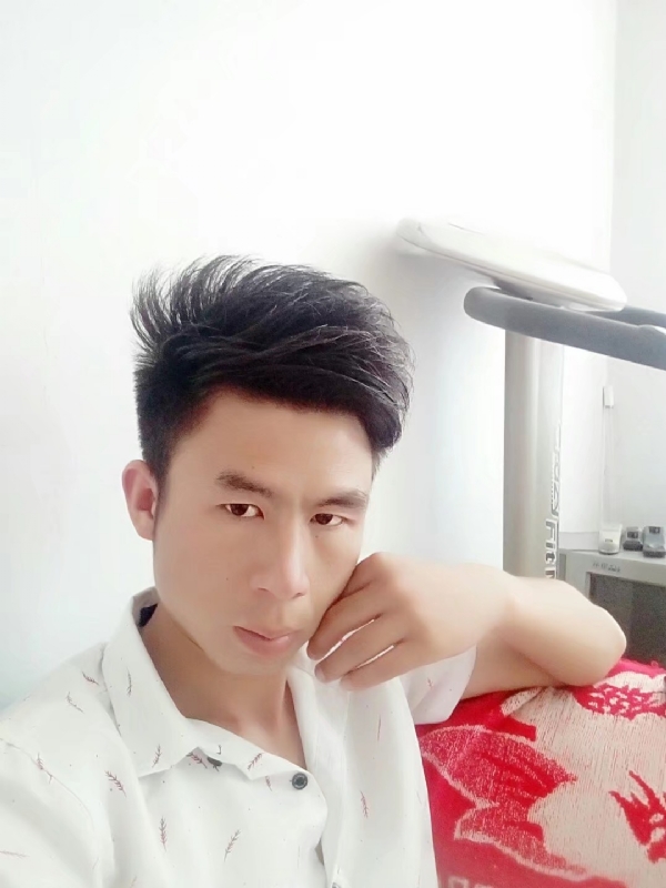 只得一人心的第二张照片--广州相亲服务中心
