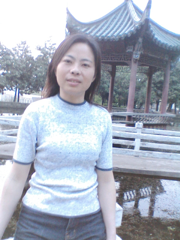 小草的第二张照片--广州相亲服务中心