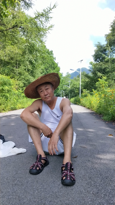 真诚寻伴的第一张照片--广州相亲服务中心