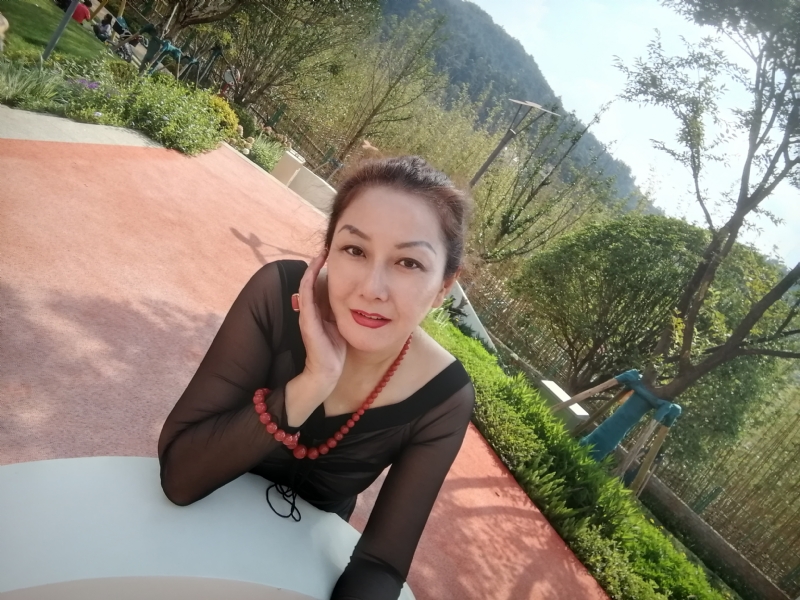珠砂痣的第二张照片--广州相亲服务中心
