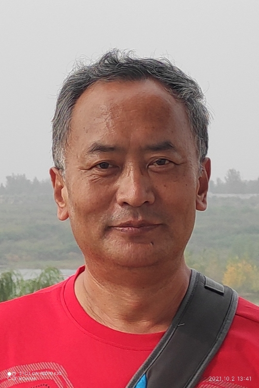 与你同行的第一张照片--广州相亲服务中心