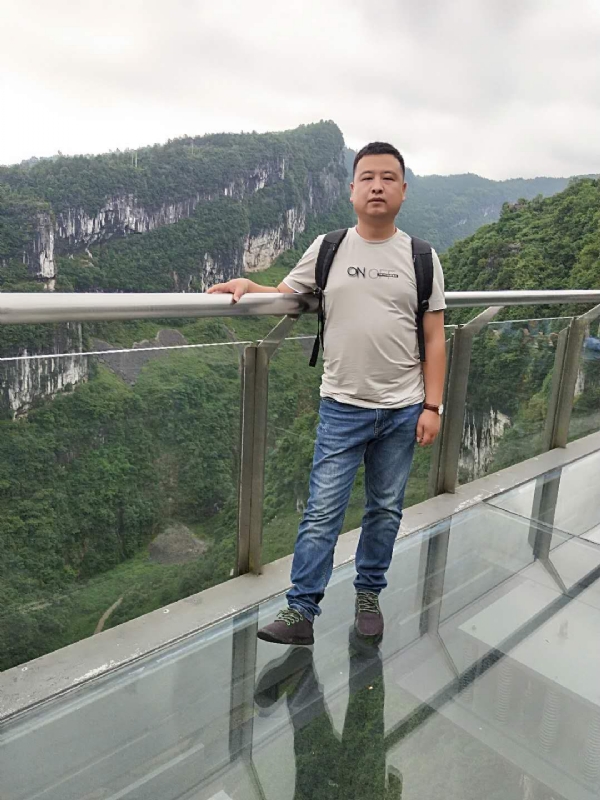 天使的第一张照片--广州相亲服务中心