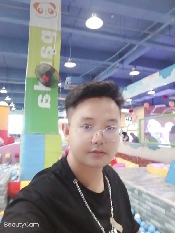 棒哥的第三张照片--广州相亲服务中心