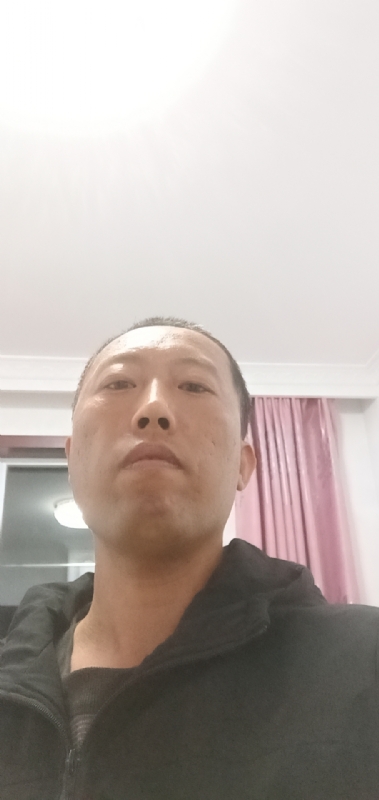 月上云端的第一张照片--广州相亲服务中心