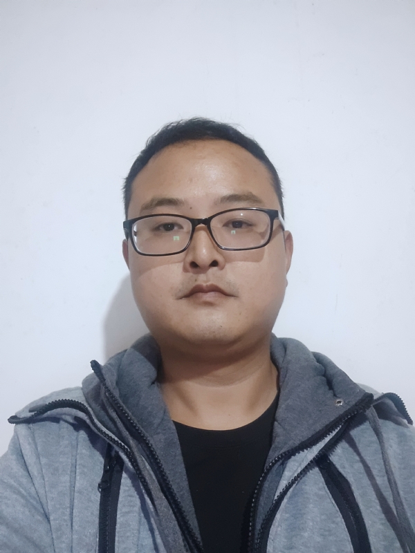 爱在一瞬间的第一张照片--广州相亲服务中心