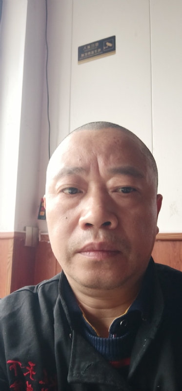 快乐人生的第一张照片--广州相亲服务中心