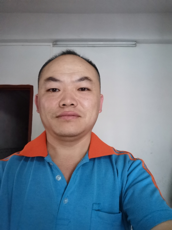 与子携老的第六张照片--广州相亲服务中心