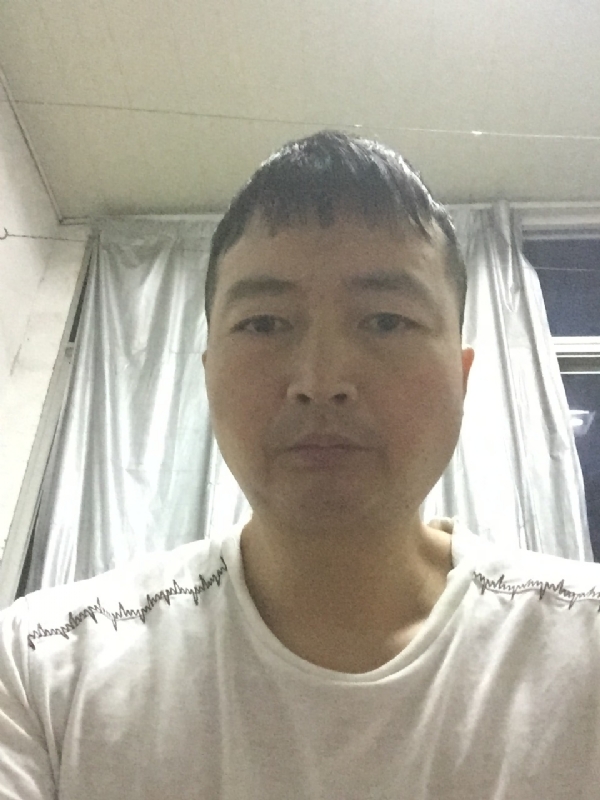 无可取代的第一张照片--广州相亲服务中心