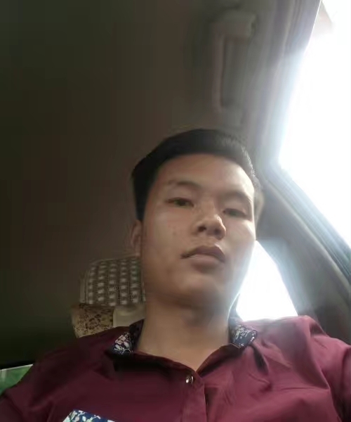 单亲爸爸的第一张照片--广州相亲服务中心