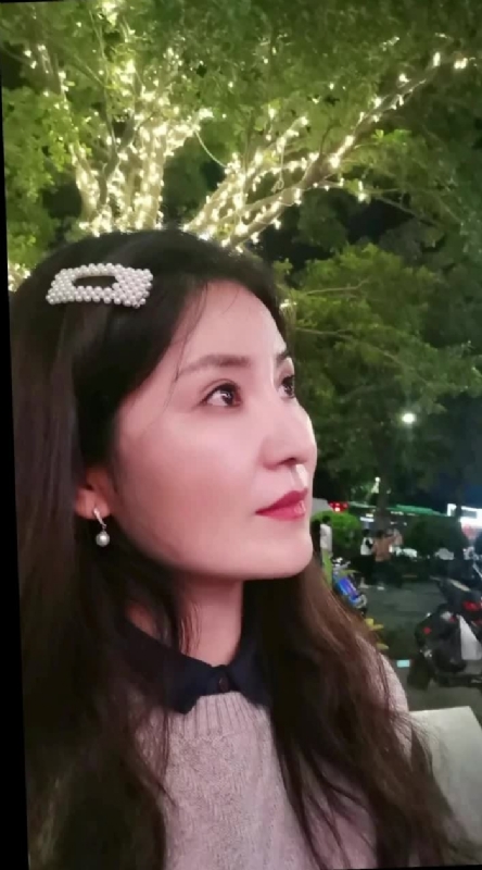 小迷糊的第一张照片--广州相亲服务中心