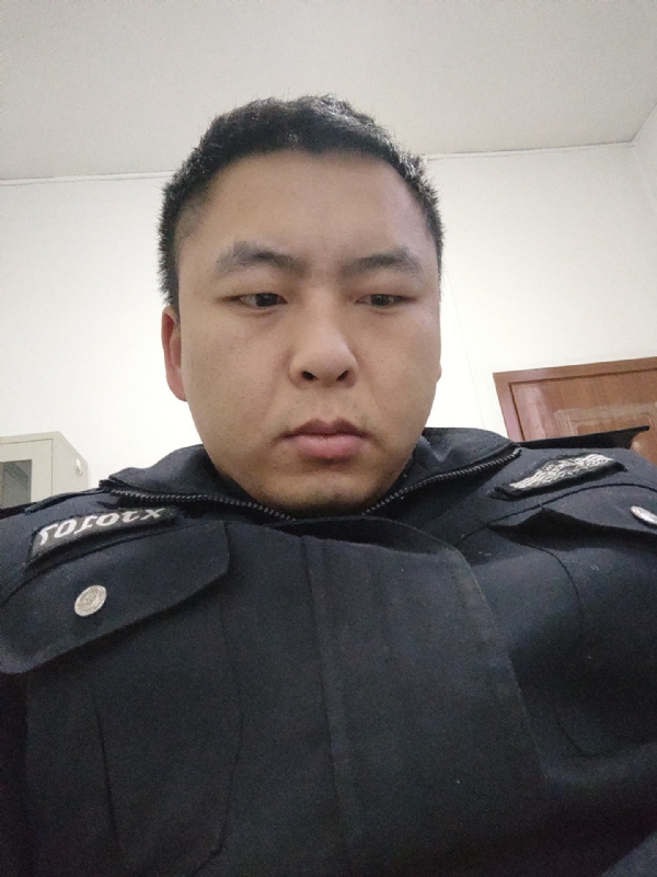 好纠结的第一张照片--广州相亲服务中心