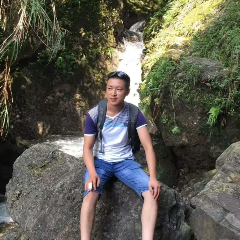 人杰地也灵的第一张照片--广州相亲服务中心