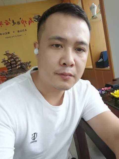 礼哥的第二张照片--广州相亲服务中心
