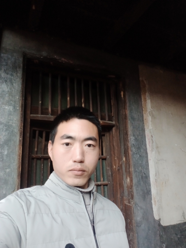 嫁与娶的第一张照片--广州相亲服务中心