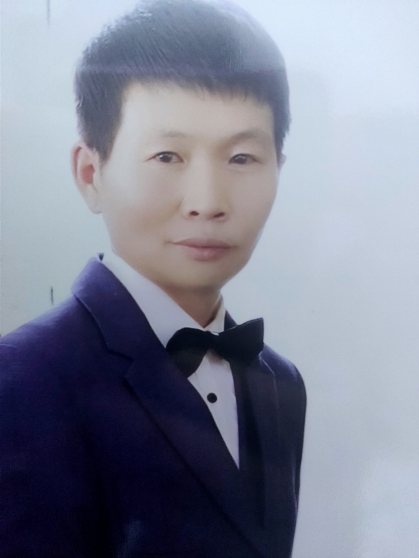 我想有个家家里有个她的第一张照片--广州相亲服务中心