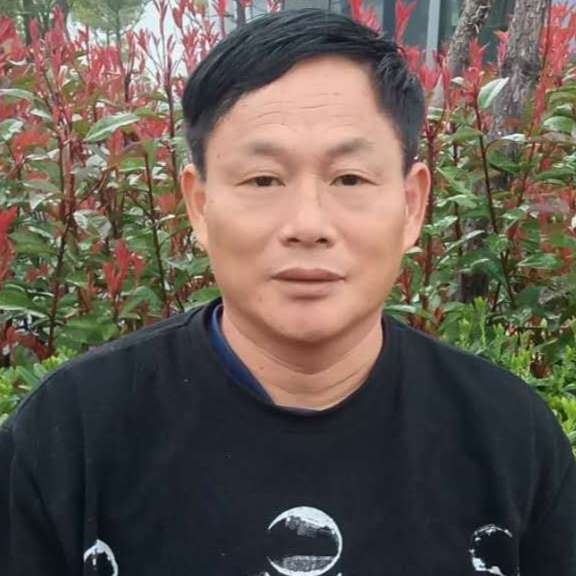 老黄牛的第一张照片--广州相亲服务中心