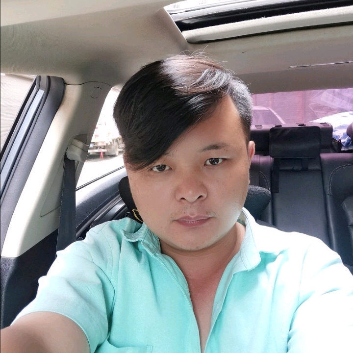 想家大黄蜂的第一张照片--广州相亲服务中心