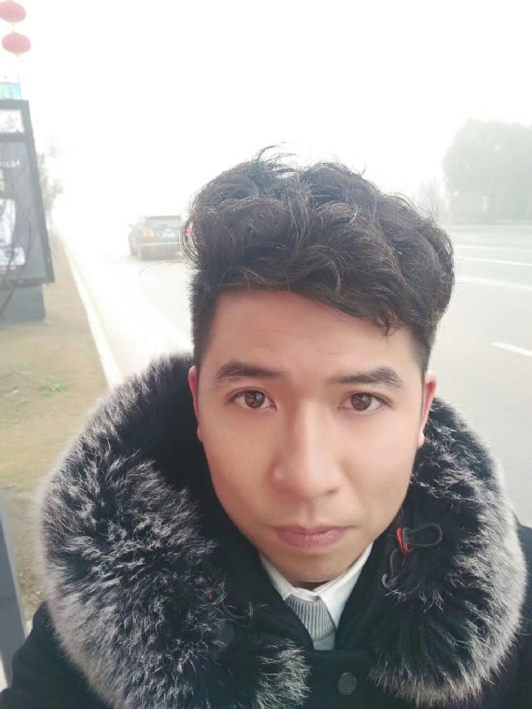 开心快乐每一天的第一张照片--广州相亲服务中心