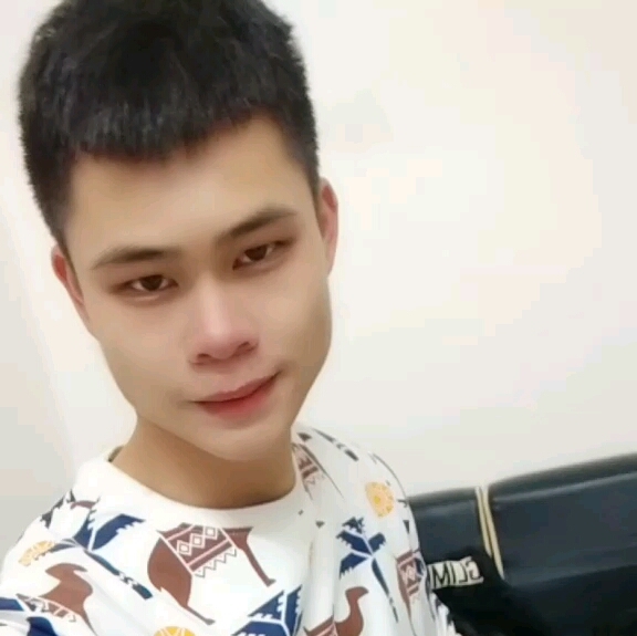 浪子的第一张照片--广州相亲服务中心