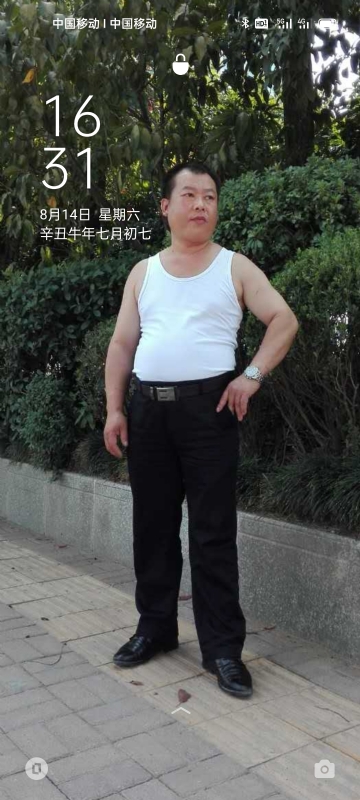 不加糖的苦咖啡的第二张照片--广州相亲服务中心