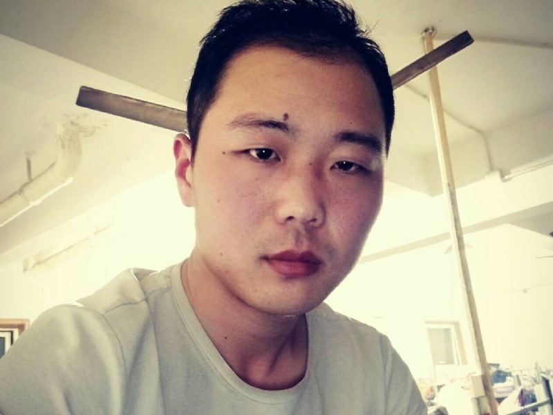 听听那冷雨的第一张照片--广州相亲服务中心