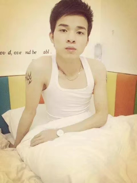 风雨同舟的第一张照片--广州相亲服务中心
