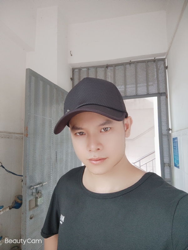 温暖的第一张照片--广州相亲服务中心