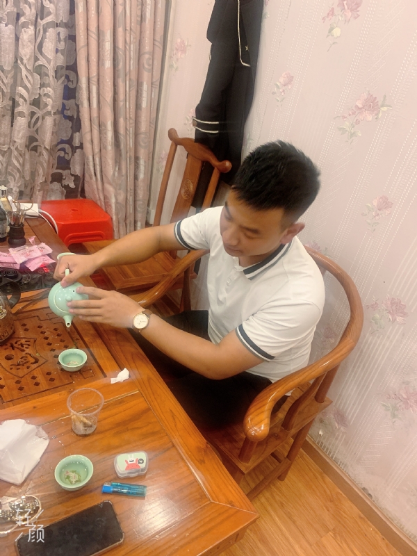 古有风琴的第二张照片--广州相亲服务中心