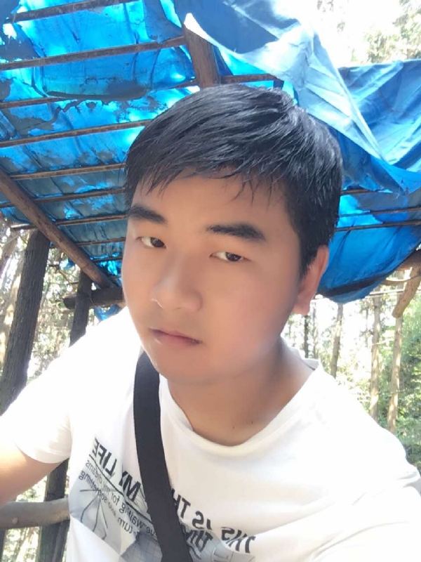 殷勤的王子的第三张照片--广州相亲服务中心