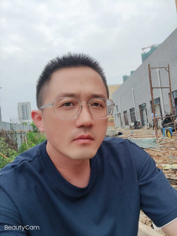 清风烈酒的第二张照片--广州相亲服务中心